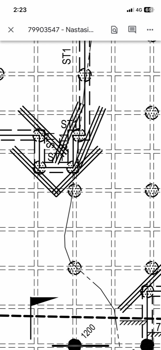 Re-entrant reinforcement, and the corner that cracks without it